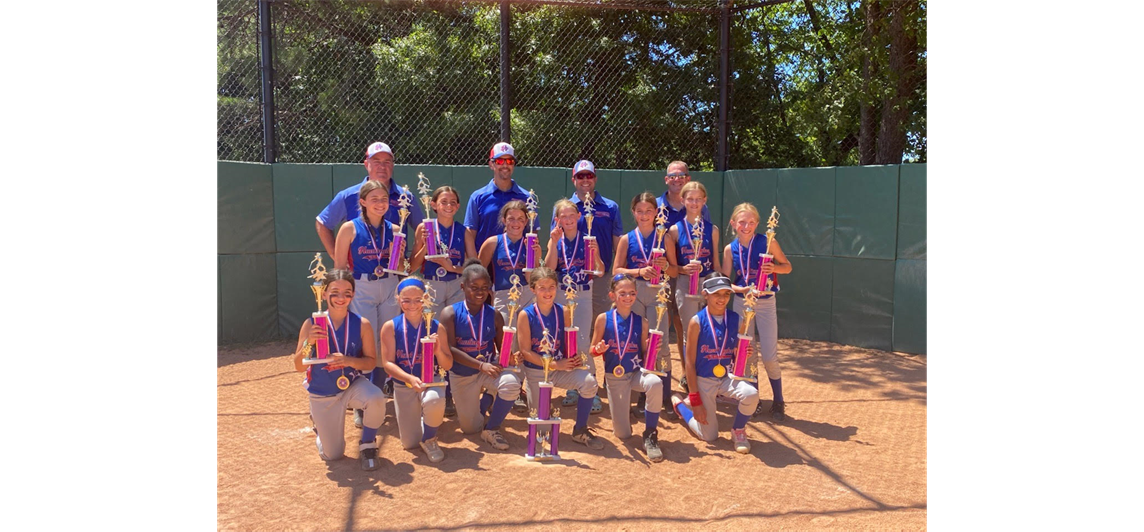 Minors Softball A bracket Invitational champs.
